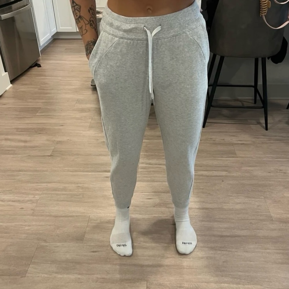 Lululemon sweat pants